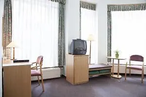 シティ ピルヴァクス ブダペスト